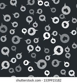 Grey Heart in speech bubble icon isolated seamless pattern on black background. Heart shape in message bubble. Love sign. Valentines day symbol.  Vector Illustration