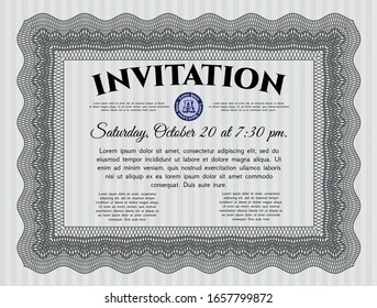 Plantilla de invitación gris. Con patrón guilloche y fondo. Ilustración vectorial. Bonito diseño. 