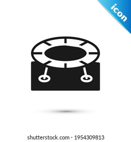 Icono de trampolín de salto gris aislado en fondo blanco.  Vector