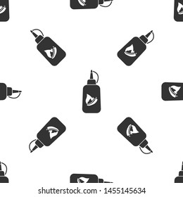 Grey Ketchup bottle icon isolated seamless pattern on white background. Fire flame icon. Hot chili pepper pod sign. Barbecue and BBQ grill symbol. Vector Illustration