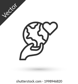 Línea gris Mano humana sosteniendo el icono del globo terrestre aislado sobre fondo blanco. Salvar el concepto de tierra.  Vector