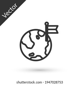 Planeta de línea gris con icono de bandera aislado en fondo blanco. Victoria, triunfo y conquista el concepto de adversidad. Vector