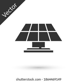 Icono del panel de energía solar gris aislado en fondo blanco. Vector.