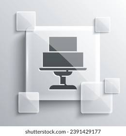 Icono de pastel de Boda Gris aislado en fondo gris. Paneles de vidrio cuadrado. Vector