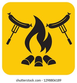 Grilled sausage icon. Vector illustration


