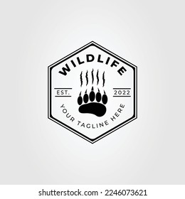 grizzly claw or bear paw with hexagon badge logo vector illustration design