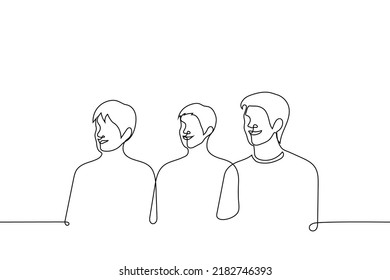 grupo de hombres riéndose mirando algo - un vector de dibujo de una línea. concepto para ver algo gracioso, reírse de una broma