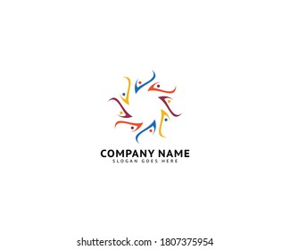 Grupo de personas comprobar la plantilla de vectores de diseño de logotipo