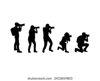 Gruppe von Fotografen männliche und weibliche Silhouette isoliert weißen Hintergrund. Vektorgrafik