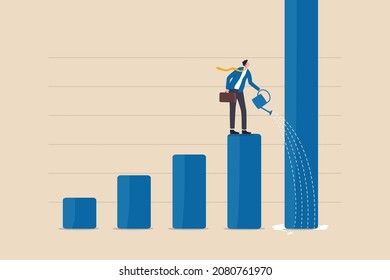 Crecer su negocio, desarrollo de carrera o beneficio de inversión, crecimiento, mejorar el beneficio de la empresa, aumento salarial o ganar más concepto de ingresos, ambicioso empresario vertiendo agua para cultivar la planta gráfica.