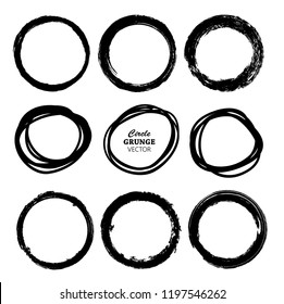 Grunge circle frames.Vector round shapes.