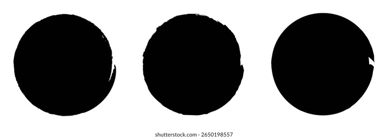 Conjunto de pincéis de círculos grunge. Quadros de círculo preto. Linha redonda de tinta preta. efeito de textura rabiscar círculo preto, carimbo de giz de cera grunge. vetor pinceladas círculos de pintura .