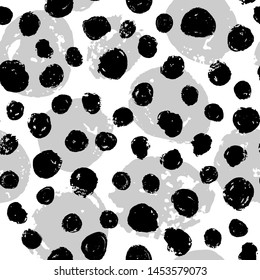 Grunge circles seamless pattern. Hand drawn paint brush. Black and silver ink stains wallpaper on white background. Vector illustration
