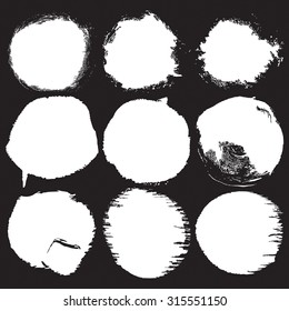 Grunge circles set