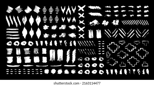 Conjunto de elementos de diseño gruesos. Grunge la colección de formas para patrones o fondos. Pintar manchas y pinceladas. Estilo étnico tribal. Manchas y gotas de tinta poco fiables.