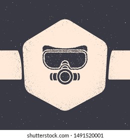 Grunge Diving mask icon isolated on grey background. Extreme sport. Sport equipment. Monochrome vintage drawing. Vector Illustration