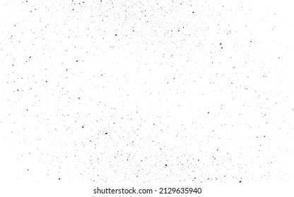 Grunge Textur. Weißer, gekratzter Hintergrund. Kornhintergrund beschädigt. Beunruhigender Overlay-Effekt. Hintergrund mit Staubeffekt. Schmutziges Material mit Kratzern. Vektorgrafik.