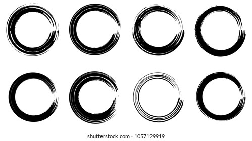Grunge vector circles. Brush strokes set