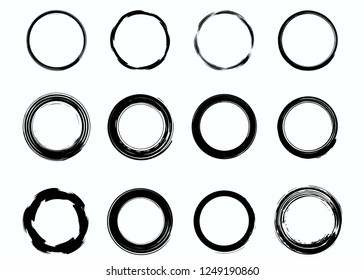 Grunge vector circles. Brush strokes set