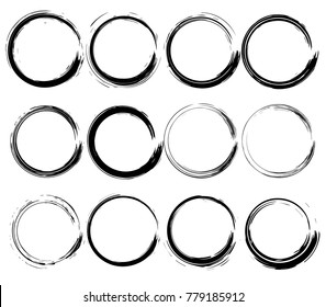 Grunge vector circles. Brush strokes set.