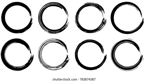 Grunge vector circles. Brush strokes set.