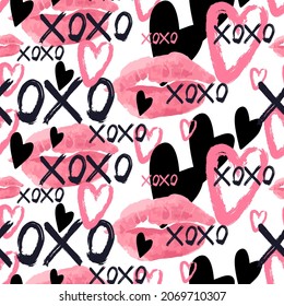 Grunge vector seamless pattern with XOXO hand written phrase, hearts isolated on white. Hugs and kisses sign. Modern ink calligraphy. Illustration design for Valentines Day, wedding invitation card
