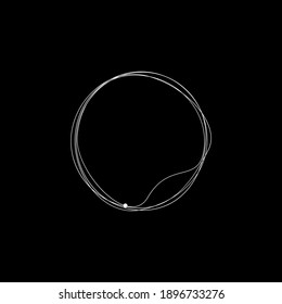 Graue Kreidekreise. Umrisslinie, Vektorbild. Ringe umrissen. Weiße Doodle zirkuliert. Vektorrunde Kurven. Vorlage für Logoelemente. Bearbeitbares geometrisches Element einzeln auf Schwarz. 
