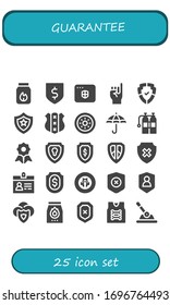 conjunto de iconos de garantía. 25 iconos de garantía rellenos.  Iconos modernos sencillos, como: Carbón, Protección, Antivirus, Promesa, Escudo, Oxígeno, Calidad, Acreditación, Armor, Control