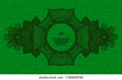Guilloche decoración icono de té dentro de hierba grama emblema realista. Eco elegante fondo. Ilustración intensa. 