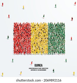 Bandera de Guinea. Un gran grupo de personas se forman para crear la forma de la bandera de Guinea. Ilustración vectorial.