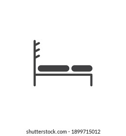 Icono vectorial del banco de gimnasia. signo plano relleno para concepto móvil y diseño web. Icono de glifo banco de peso de fitness. Símbolo, ilustración del logotipo. Gráficos vectoriales