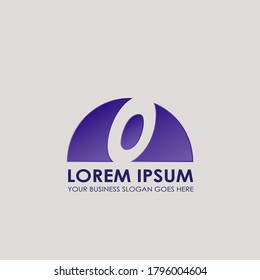 Medio Círculo Espacio Negativo Carta O Diseño de Logotipo para Identidad Empresarial