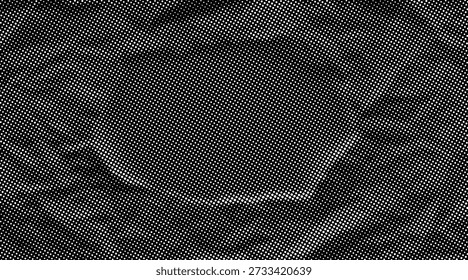 Textura de papel amassado meio tom. Superfície enrugada pontilhada a preto e branco. Fundo de folha diminuída no estilo de arte pop cômica. Dobras granuladas e detalhes angustiados para design vetorial retro.