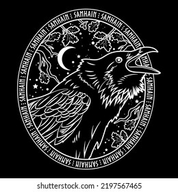 Diseño de Halloween. Raven en las ramas de un roble contra un cielo estrellado y las letras de Samhain en un círculo, aisladas en ilustraciones vectoriales blancas