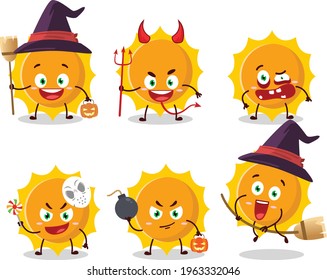 Emoticones de expresión de Halloween con caricatura del personaje del sol