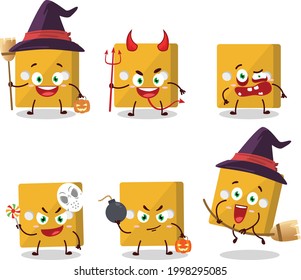 Emoticones de expresión de Halloween con caricatura de dados amarillos. Ilustración del vector
