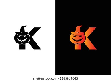 Diseño del logo K de la letra de Halloween. Logo de la letra de Halloween K o diseño de plantillas de iconos. Calabaza de Halloween con sombrero de bruja de fondo blanco