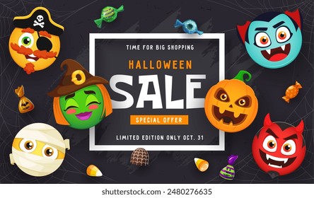 Anuncio de venta de Halloween con caras de emoticonos navideños. Compras de la temporada de Halloween o otoño Precio de temporada gota o venta de promoción de volante de Vector con pirata, vampiro, momia y diablo, bruja, calabaza emoji caras