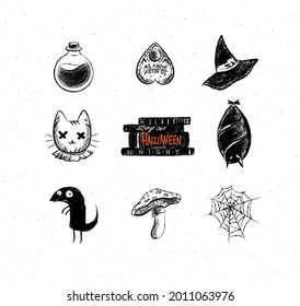 Halloween-Zauberkollektionselixir, Flasche, Oija, Hut, Katzenkopf, erschreckende Geschichten, Fledermäuse, Dracula, Chupacabra, Pilz, Spinnennetzelemente und Symbole für die Dekoration in handgezeichnetem Stil mit Kohle