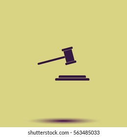 Hammer judge icon.