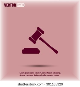 Hammer judge icon vector illustration