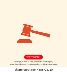 Hammer judge vector icon