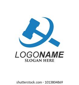 Hammer. Logo design vector