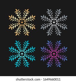 Copo de nieve dibujado a mano de diferentes colores: dorado, plata, azul, violeta para la decoración y el diseño. Elemento Doodle boho para tarjetas de felicitación o banner de negocios. Se puede utilizar para papel textil y de deformación.