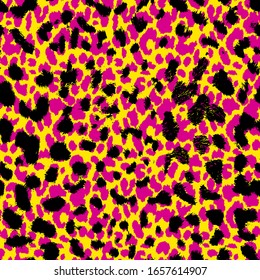 Hand Drawn Abstract Three Colors Cheetah Leopard Leather Animal Skin Geometric Shapes Repeating Vector Pattern Isolated Background