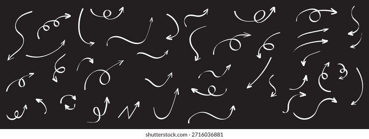 Conjunto de iconos de flechas dibujadas a mano. Dibuje el diseño de flechas curvas. Flecha hecha a mano. Doodle flechas Formas y direcciones. Iconos de puntero y cursor. EPS 10