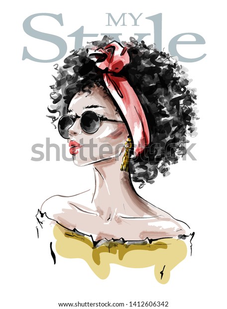手描きの美しい若いアフリカ系アメリカ人の女性で アフロの髪型 サングラスをかけたスタイリッシュな黒い女の子 ファッションウーマンのルック スケッチ ベクターイラスト のベクター画像素材 ロイヤリティフリー