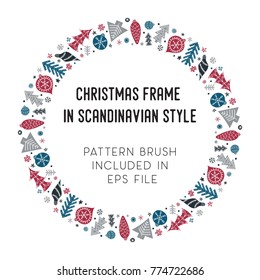 Hand drawn brush with corner tiles in Scandinavian style. Round holiday frame. Seamless design for Christmas frames, borders, dividers, greeting cards. Brush included in eps. Vector illustration.