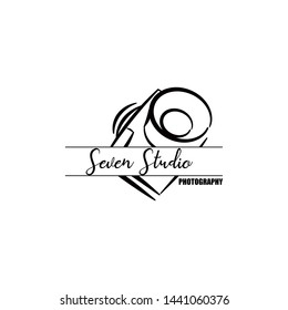 Hand drawn Camera Photography logo studio photo