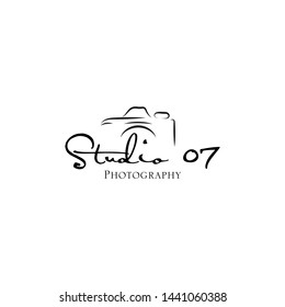 Hand drawn Camera Photography logo studio photo